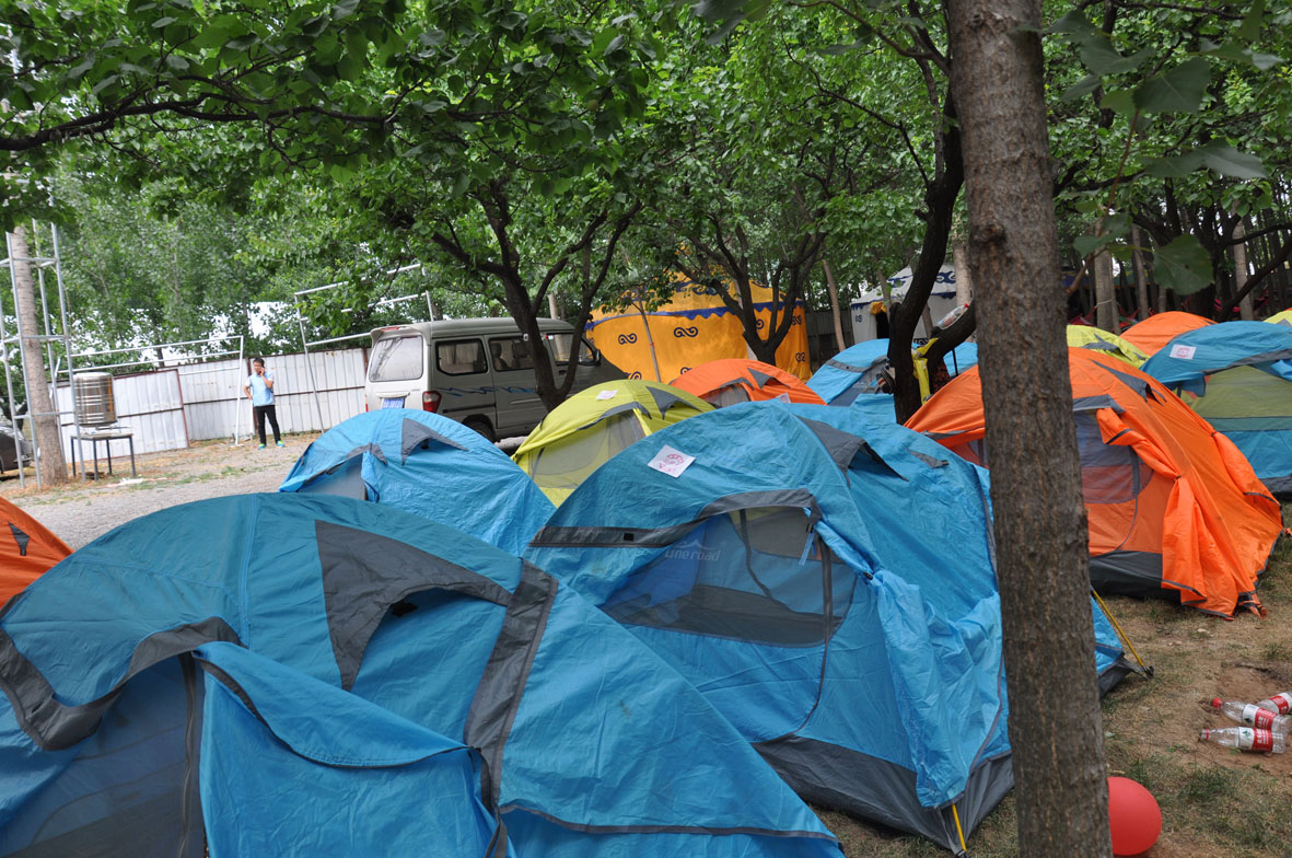 “步伐跟隨夢(mèng)想，青春你我同行”——濟(jì)南市鴻慷機(jī)電設(shè)備有限公司端午節(jié)出游活動(dòng)