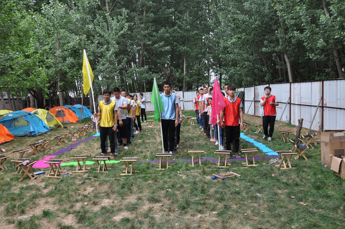 “步伐跟隨夢(mèng)想，青春你我同行”——濟(jì)南市鴻慷機(jī)電設(shè)備有限公司端午節(jié)出游活動(dòng)